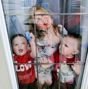 Meet your Posher, Claira